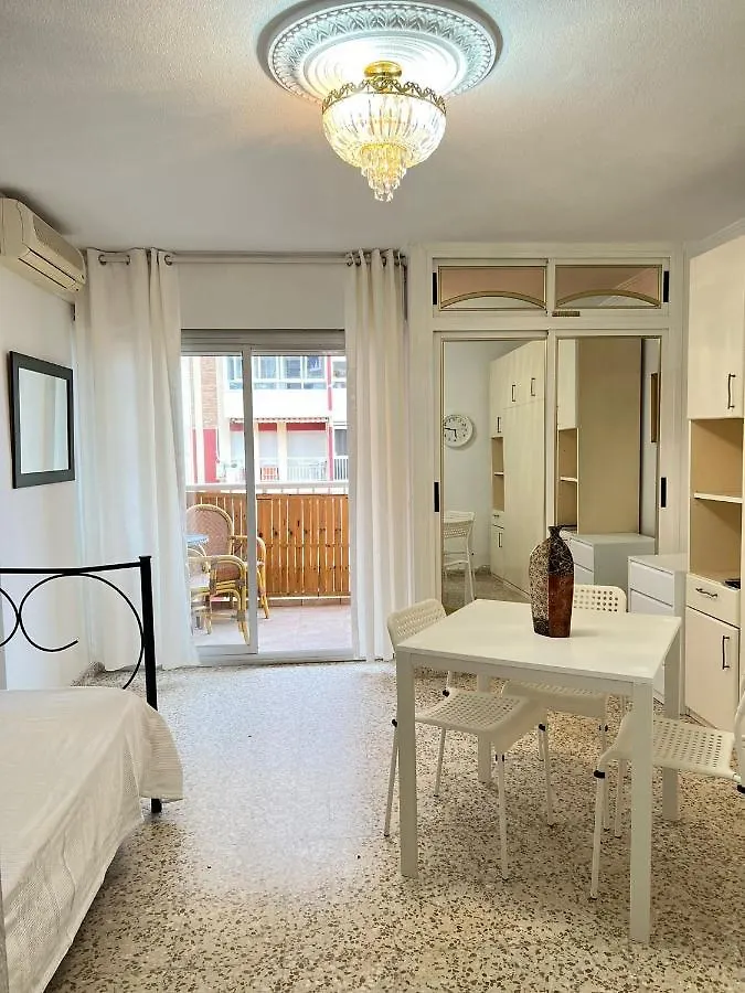 Studio Touristique Iris Διαμέρισμα Benalmádena